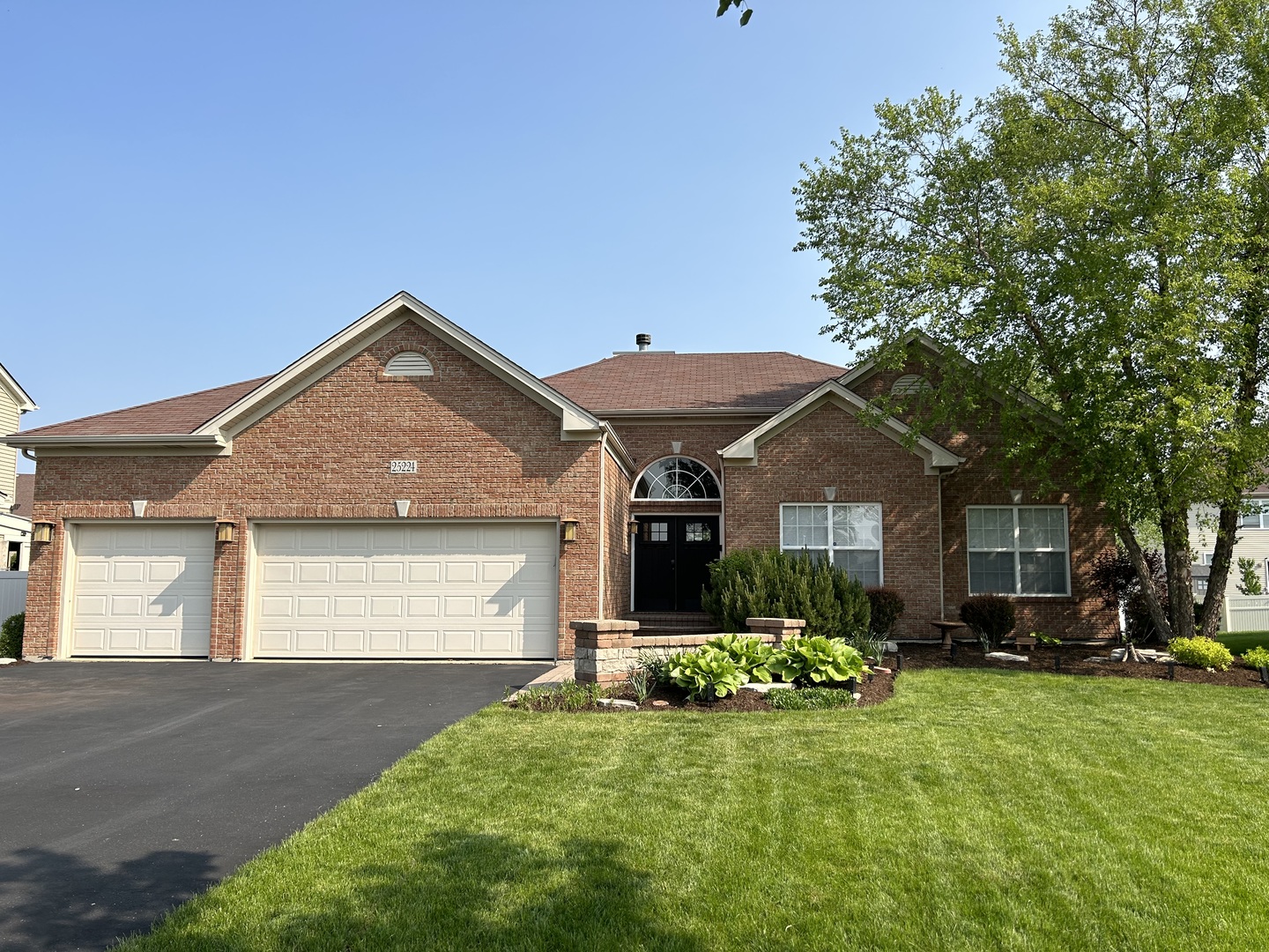 25224 West Zoumar Dr  