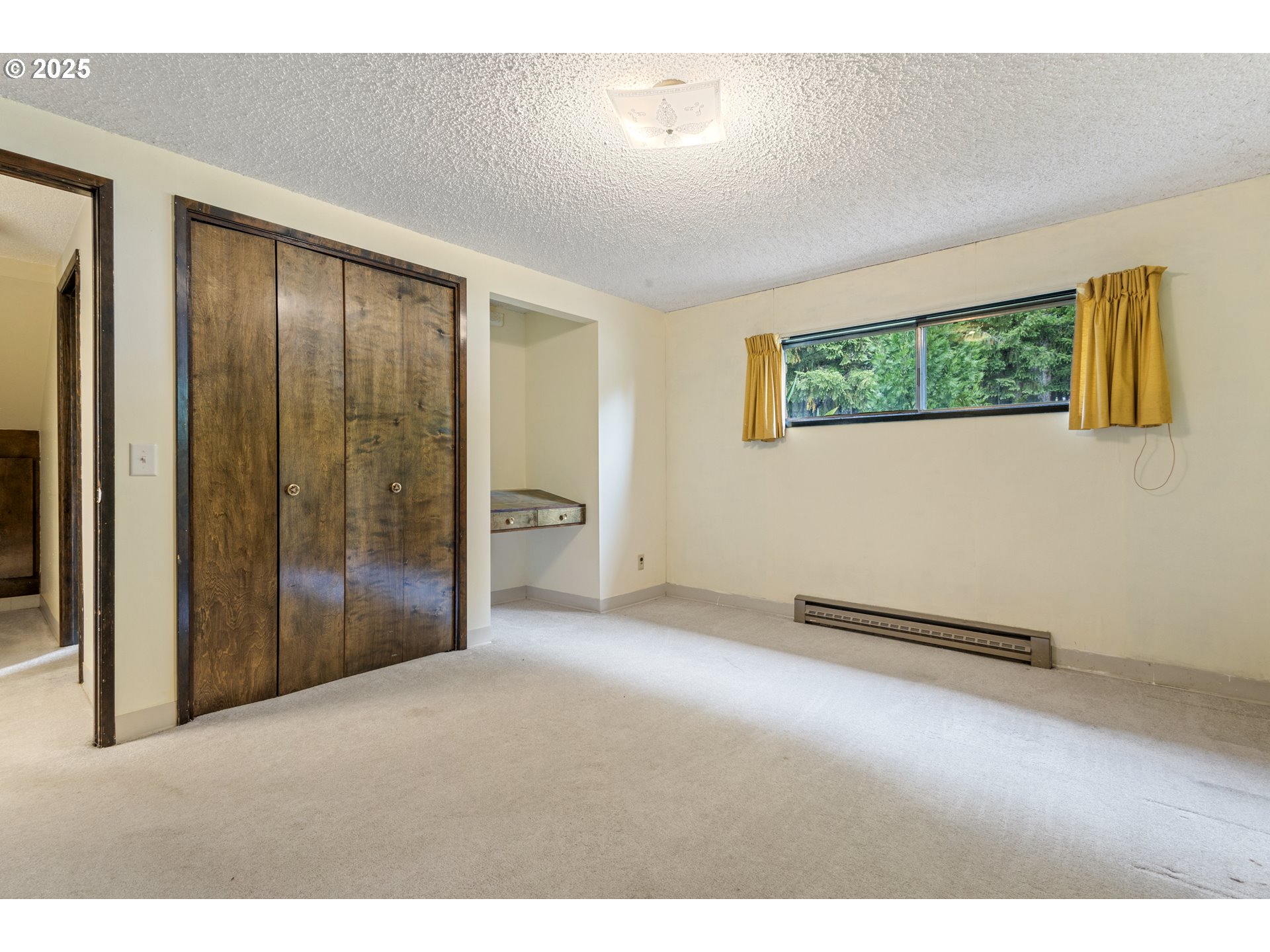 5673 Southwest Old Highway 47 Gaston, OR 97119 - Photo 23 of 33 a view of a room with gym equipment