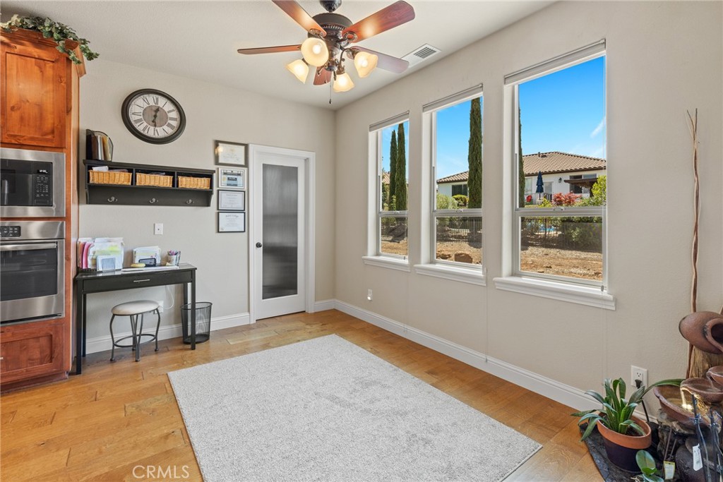 3265 Siena Ridge Loop Chico, CA 95928 - Photo 11 of 19 a view of a livingroom with furniture and window