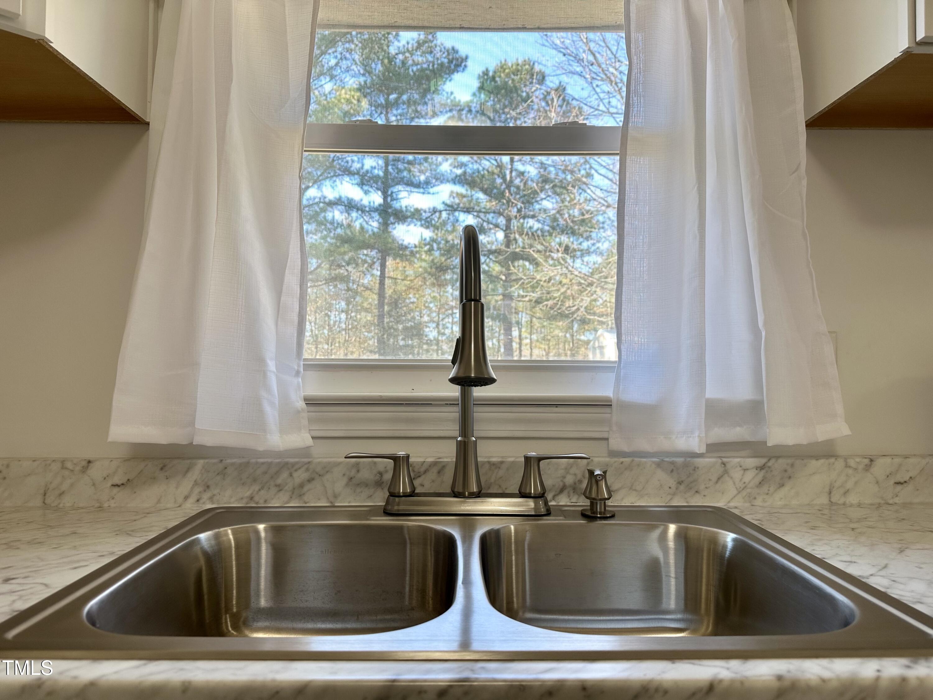 291 Club Pond Road Raeford, NC 28376 - Photo 8 of 33 8