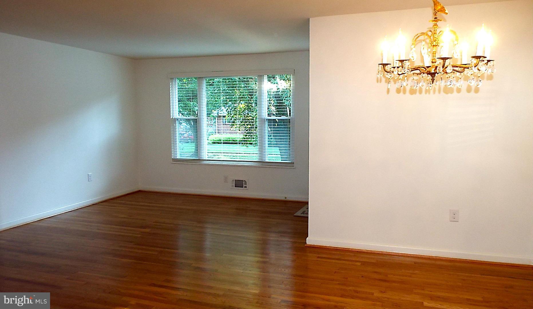 12611 Littleton Street Silver Spring, MD 20906 - Photo 3 of 18 Dining Room
