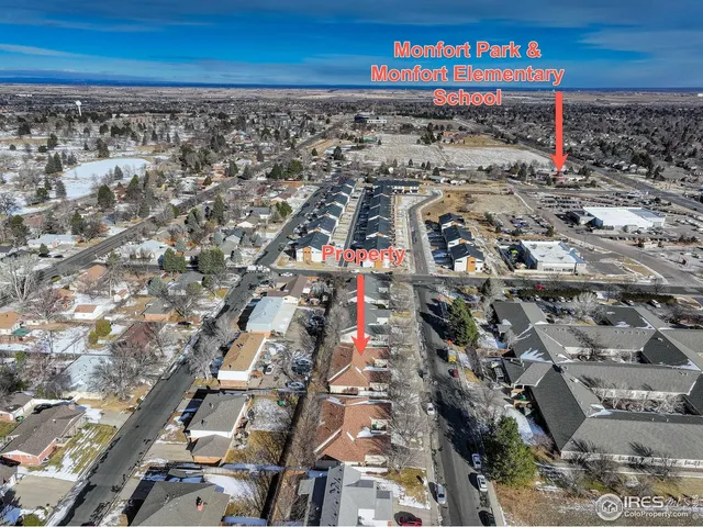 an aerial view of multiple house