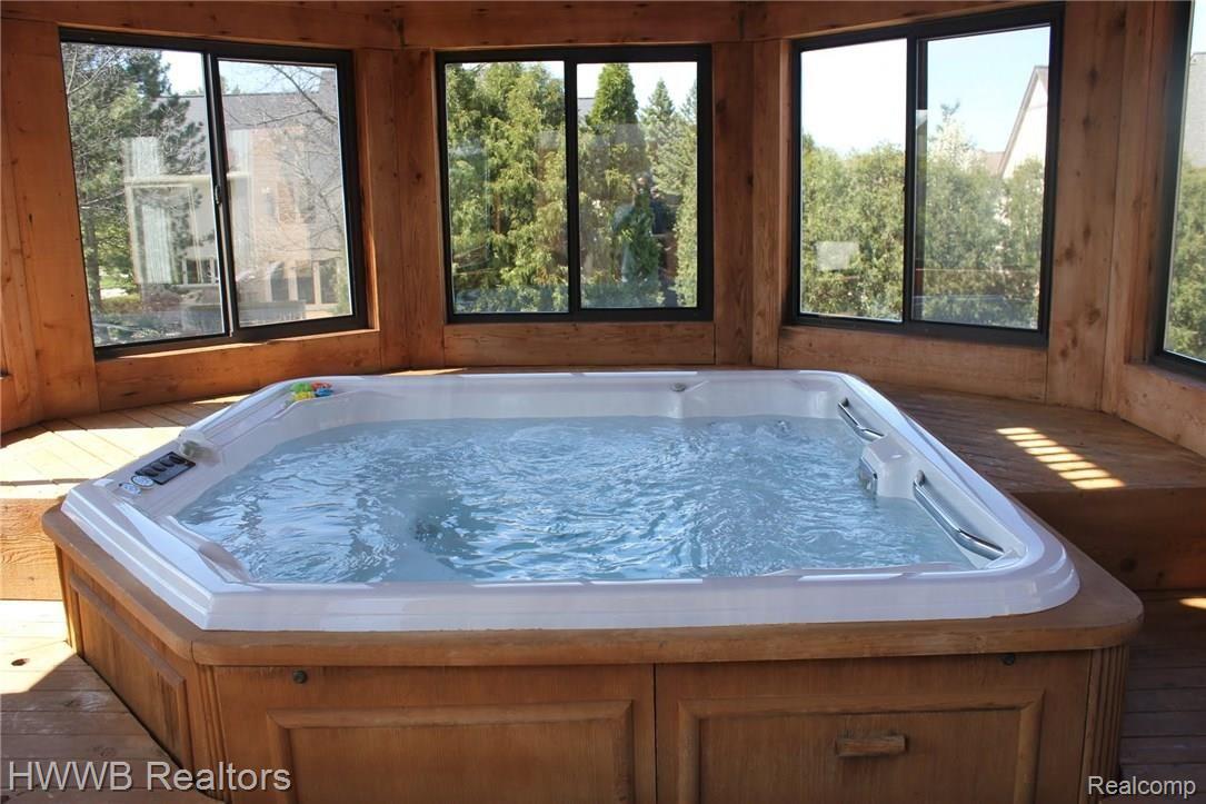 1205 Creek View Drive Rochester, MI 48307 - Photo 36 of 40 Jacuzzi in gazebo