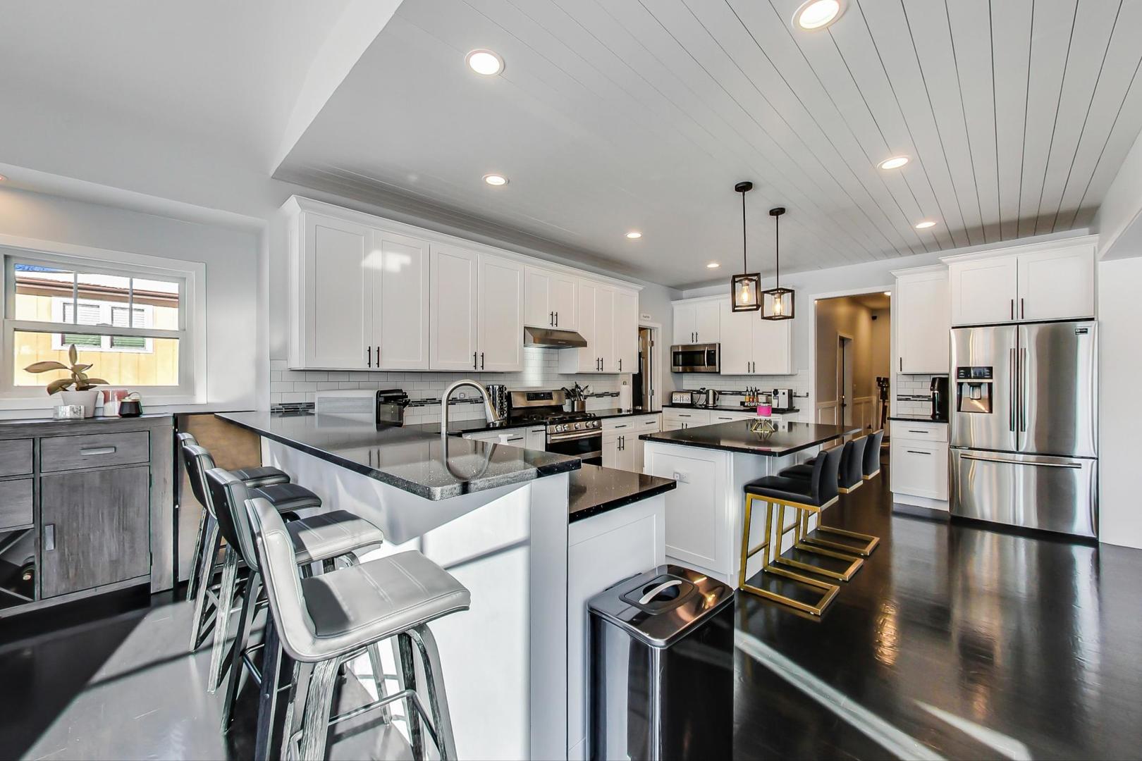 10S330 Oneill Drive Burr Ridge, IL 60527 - Photo 12 of 63