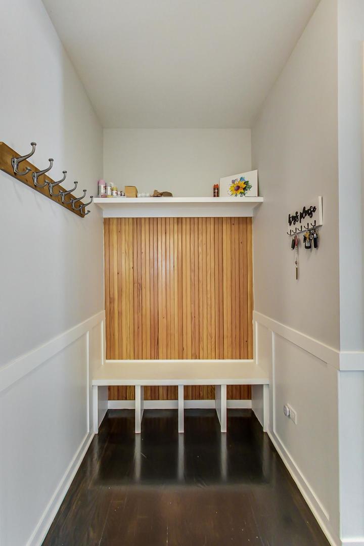 10S330 Oneill Drive Burr Ridge, IL 60527 - Photo 18 of 63