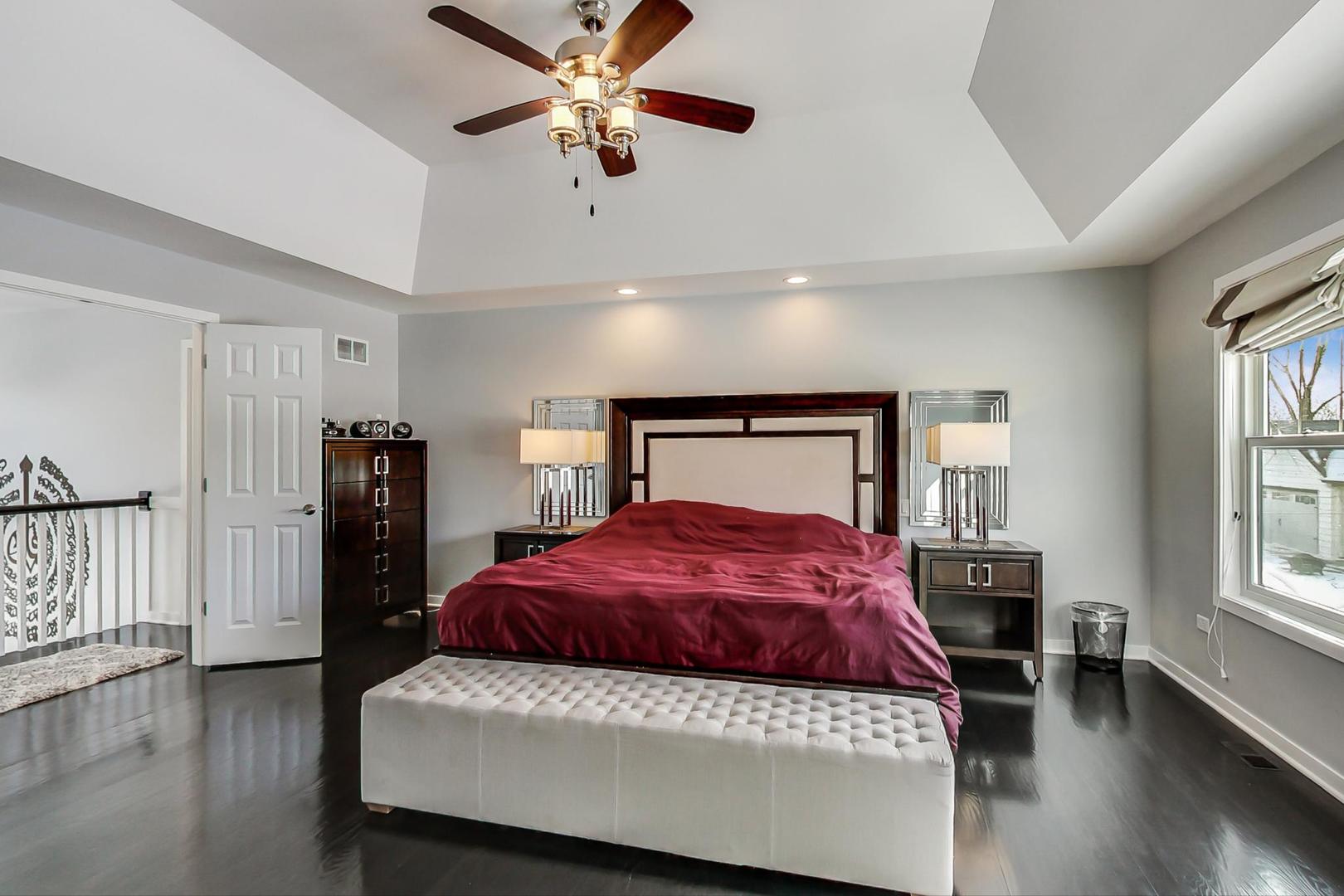 10S330 Oneill Drive Burr Ridge, IL 60527 - Photo 24 of 63