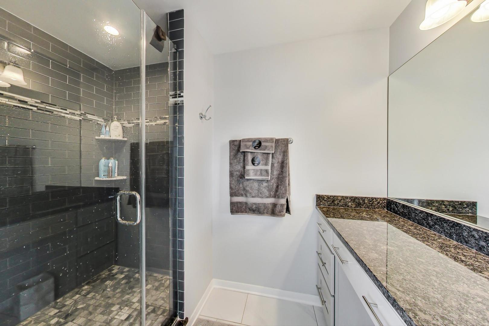 10S330 Oneill Drive Burr Ridge, IL 60527 - Photo 30 of 63