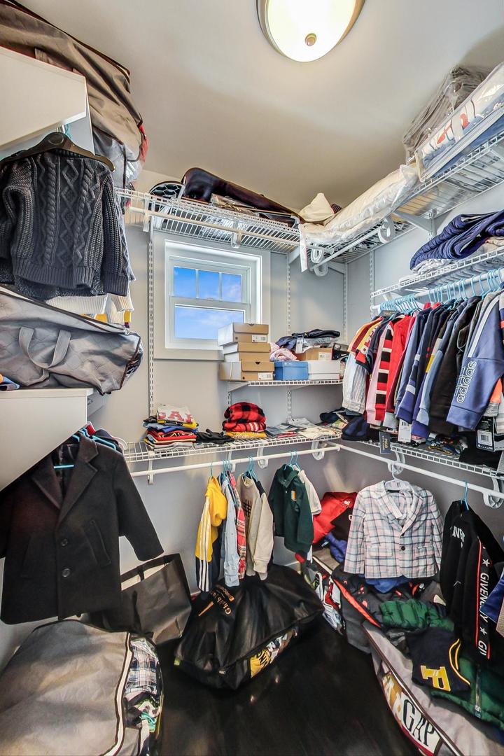 10S330 Oneill Drive Burr Ridge, IL 60527 - Photo 38 of 63