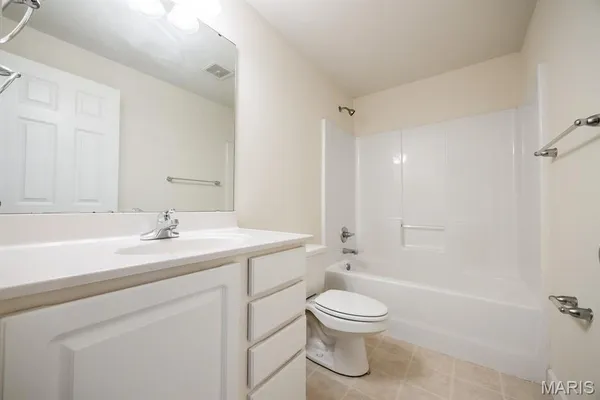 $239,900 | 764 Granite Drive, O'Fallon, IL 62269