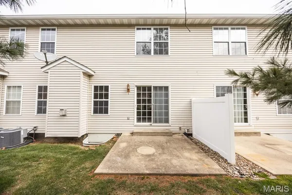 $239,900 | 764 Granite Drive, O'Fallon, IL 62269