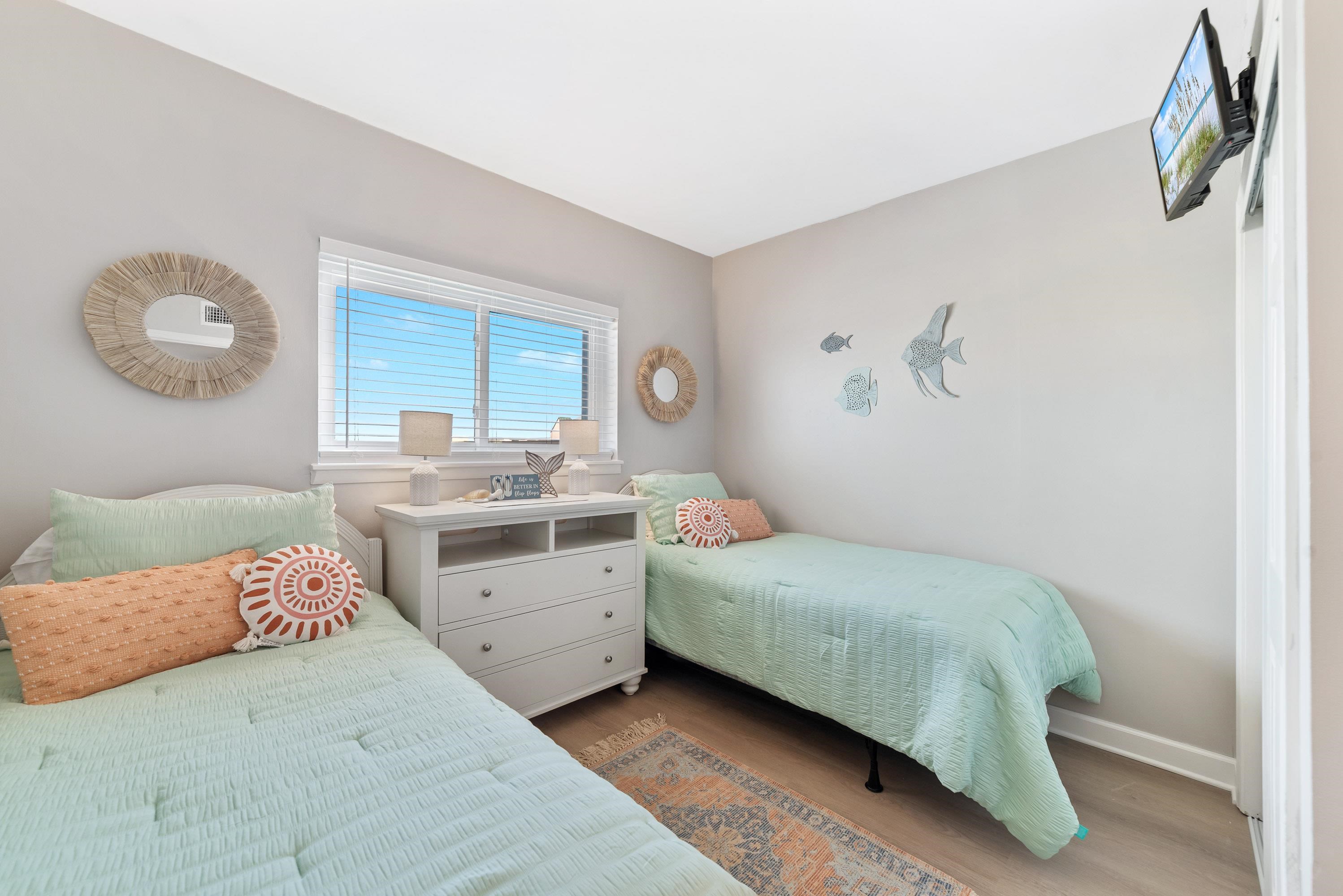 375 Plantation Road, Unit 5612 Gulf Shores, AL 36542 - Photo 12 of 37 Bedroom