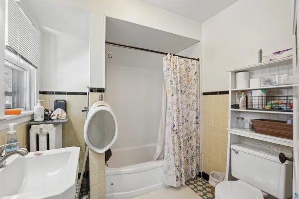 $294,900 | 619 Woodland Avenue, Duluth, MN 55812