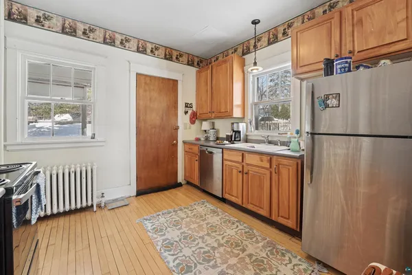 $294,900 | 619 Woodland Avenue, Duluth, MN 55812