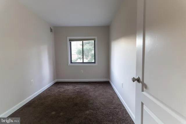 $137,500 | 6310 Hil-Mar Drive, Unit 95, District Heights, MD 20747