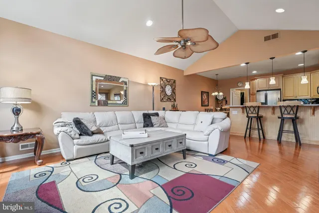 $699,999 | 64 Villa Drive, Warminster, PA 18974