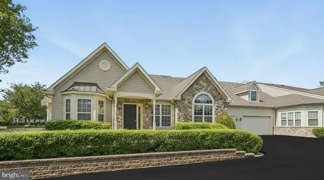 $699,999 | 64 Villa Drive, Warminster, PA 18974