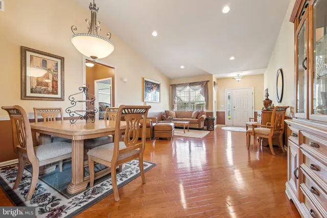 $699,999 | 64 Villa Drive, Warminster, PA 18974