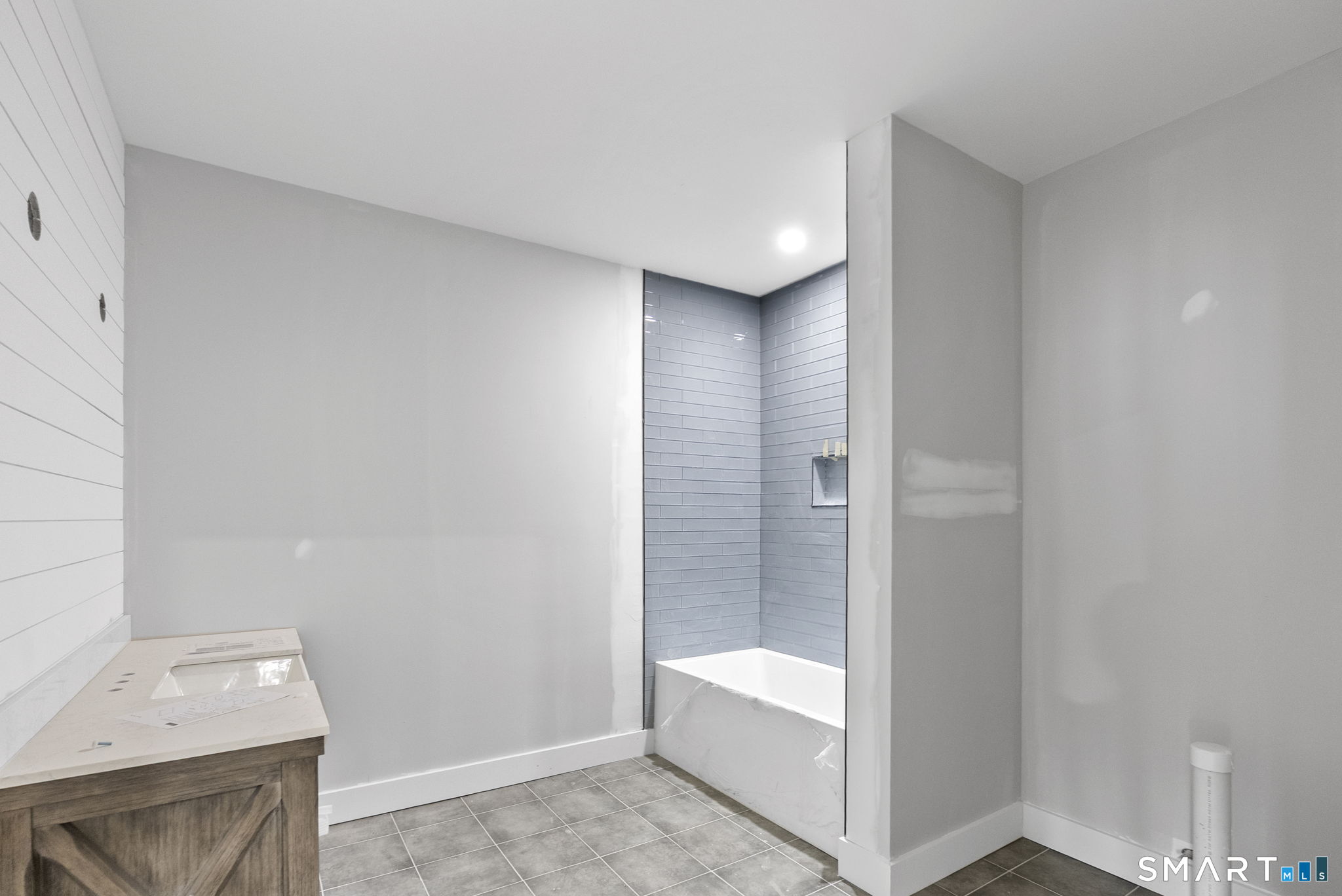 2 Pickett Road Roxbury, CT 06783 - Photo 24 of 39