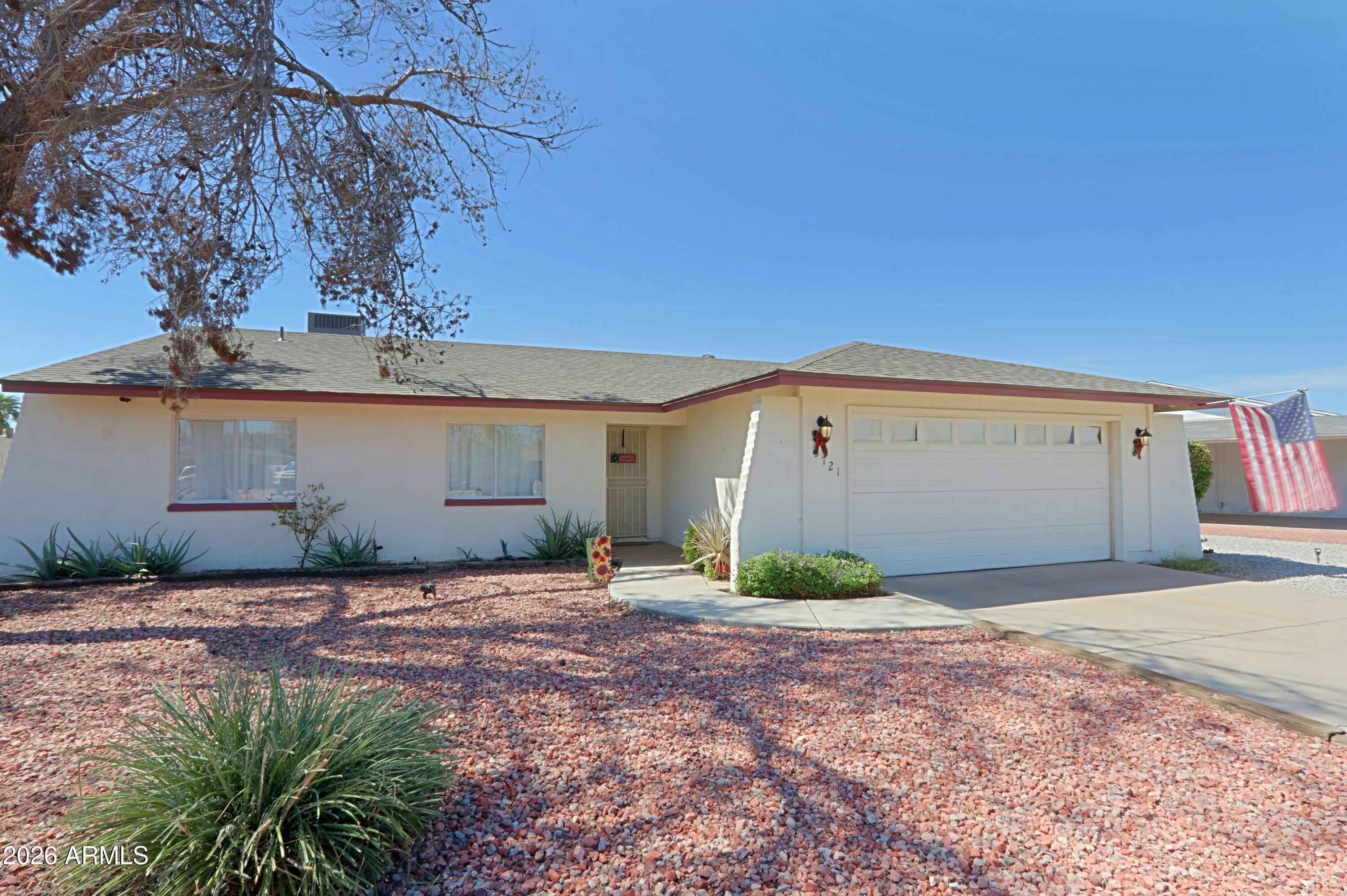 3721 West Calavar Road Phoenix, AZ 85053 - Photo 28 of 31 Front exterior