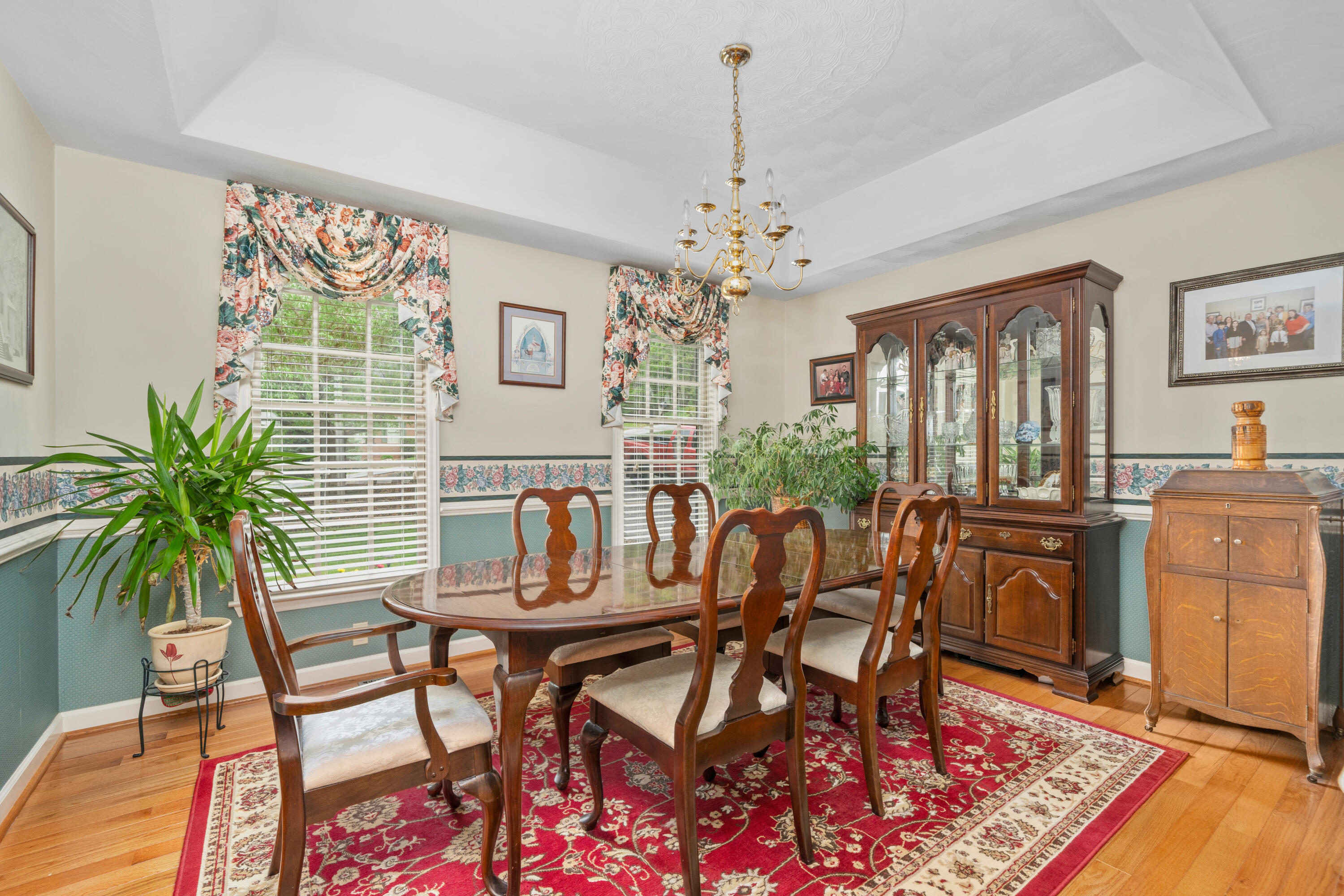 480 Downing Street Roanoke, VA 24019 - Photo 11 of 29 a view of a dining room with furniture window and wooden floor