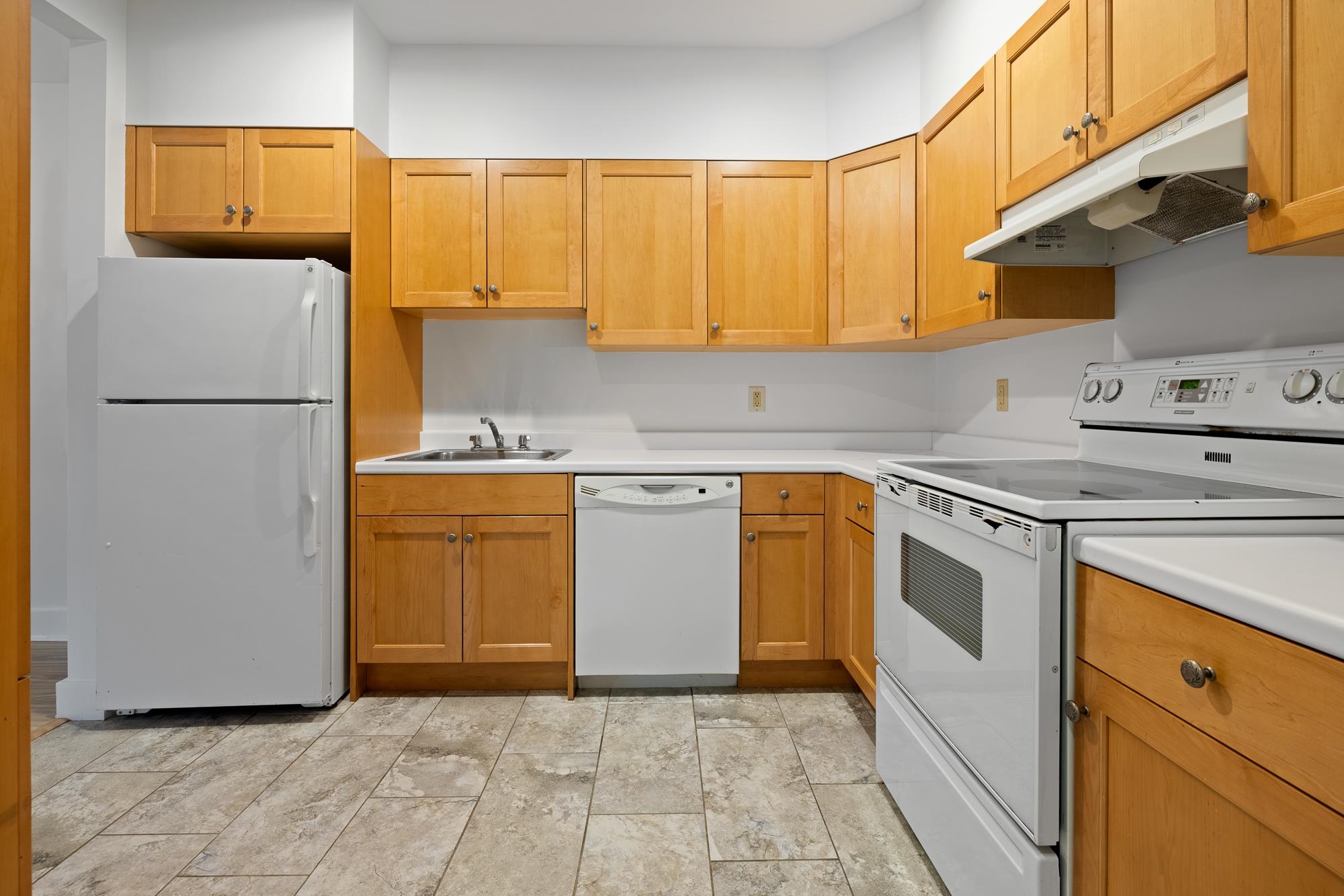 53 Lyme Road, Unit 10 Hanover, NH 03755 - Photo 6 of 32