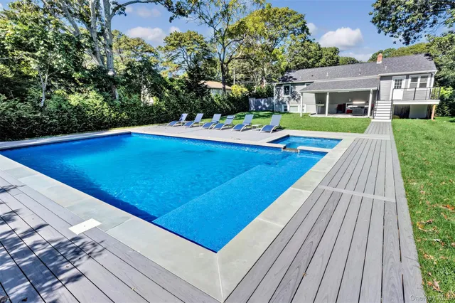 $1,295,000 | 35 Suffolk Road, Hampton Bays, NY 11946