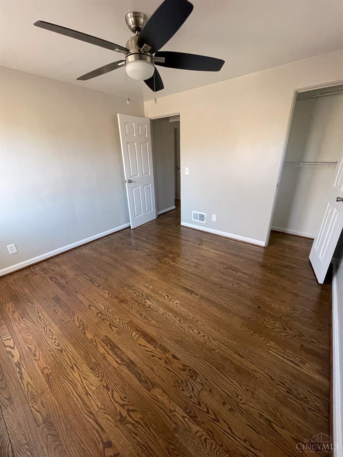 6903 Taylor Road Cincinnati, OH 45248 - Photo 15 of 29
