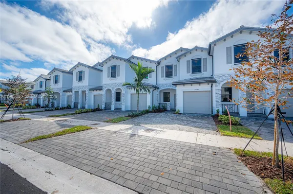 $2,700 | 13380 Southwest 287th Terrace, Homestead, FL 33033