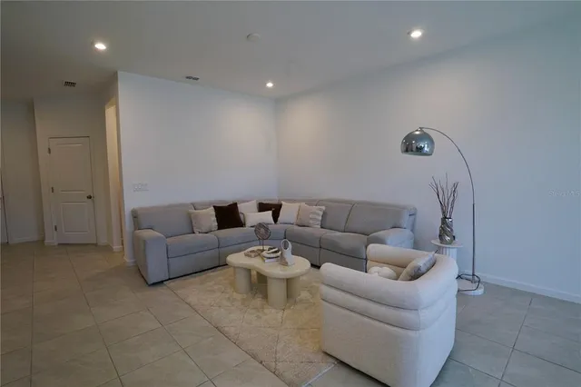 $2,200 | 1181 Seaside Mist Trail, Kissimmee, FL 34747