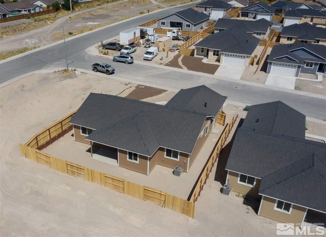 4527 Rutledge Street Fernley, NV 89408 - Photo 4 of 19 Photo 4