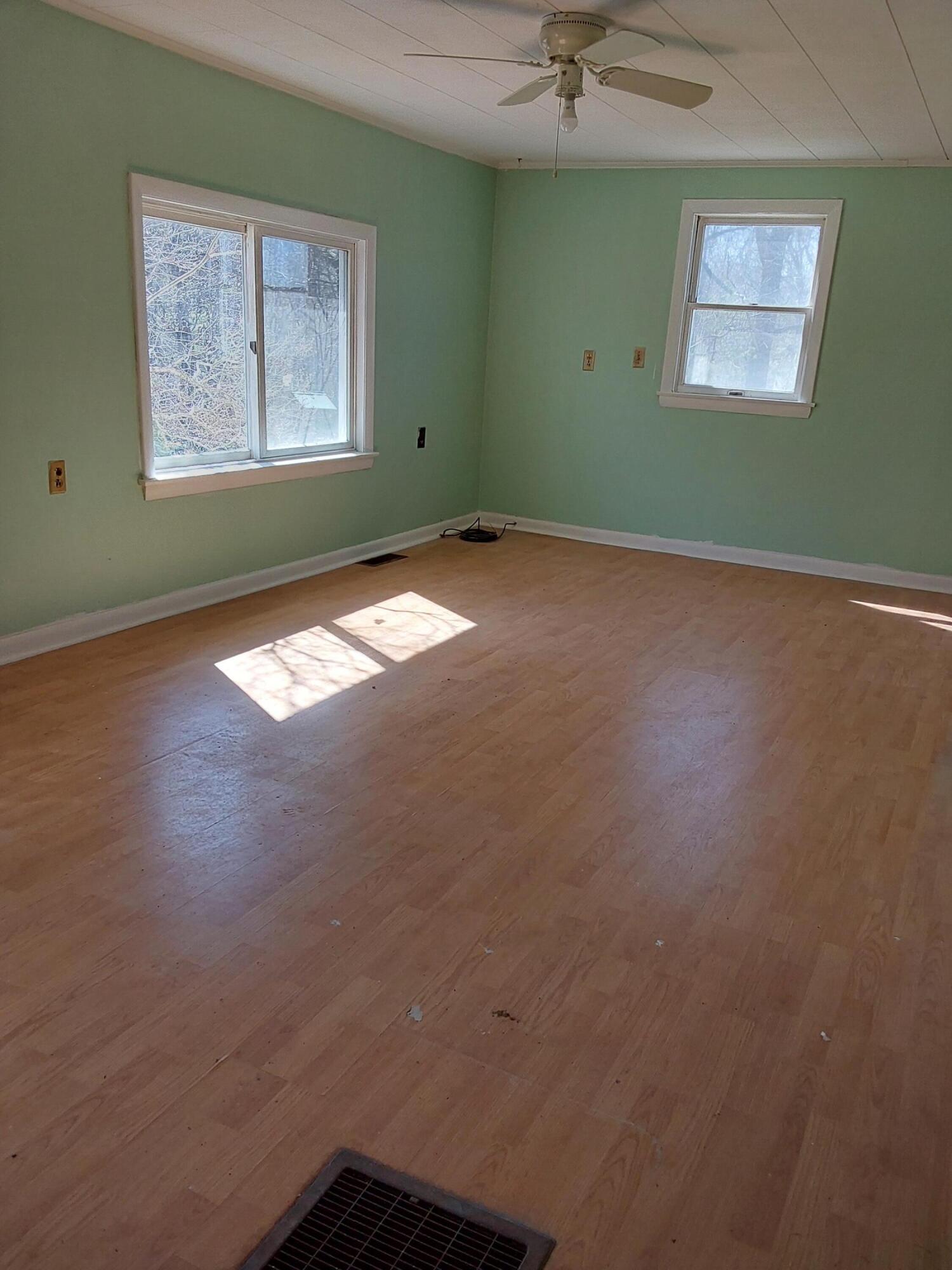 37 Atkins Road Jefferson, ME 04348 - Photo 7 of 9 1000003663