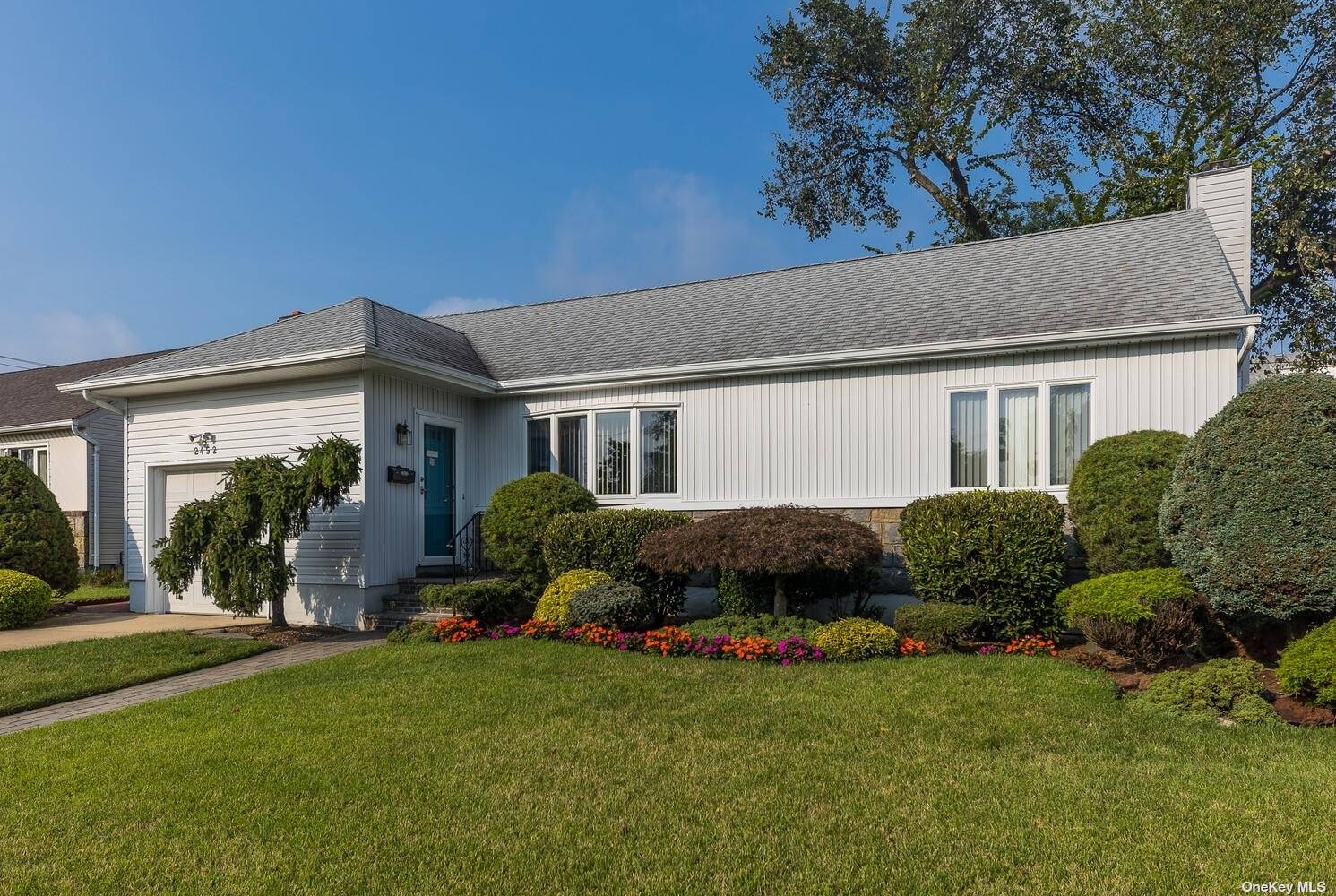 2452 Charing Cross Road Oceanside, NY 11572 - Photo 1 of 1 Gallery Image 1