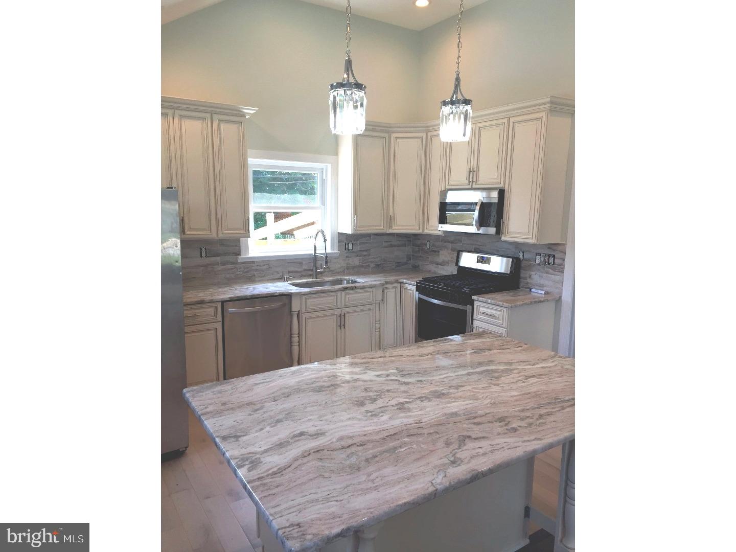9951 Verree Road Philadelphia, PA 19115 - Photo 6 of 25 Kitchen
