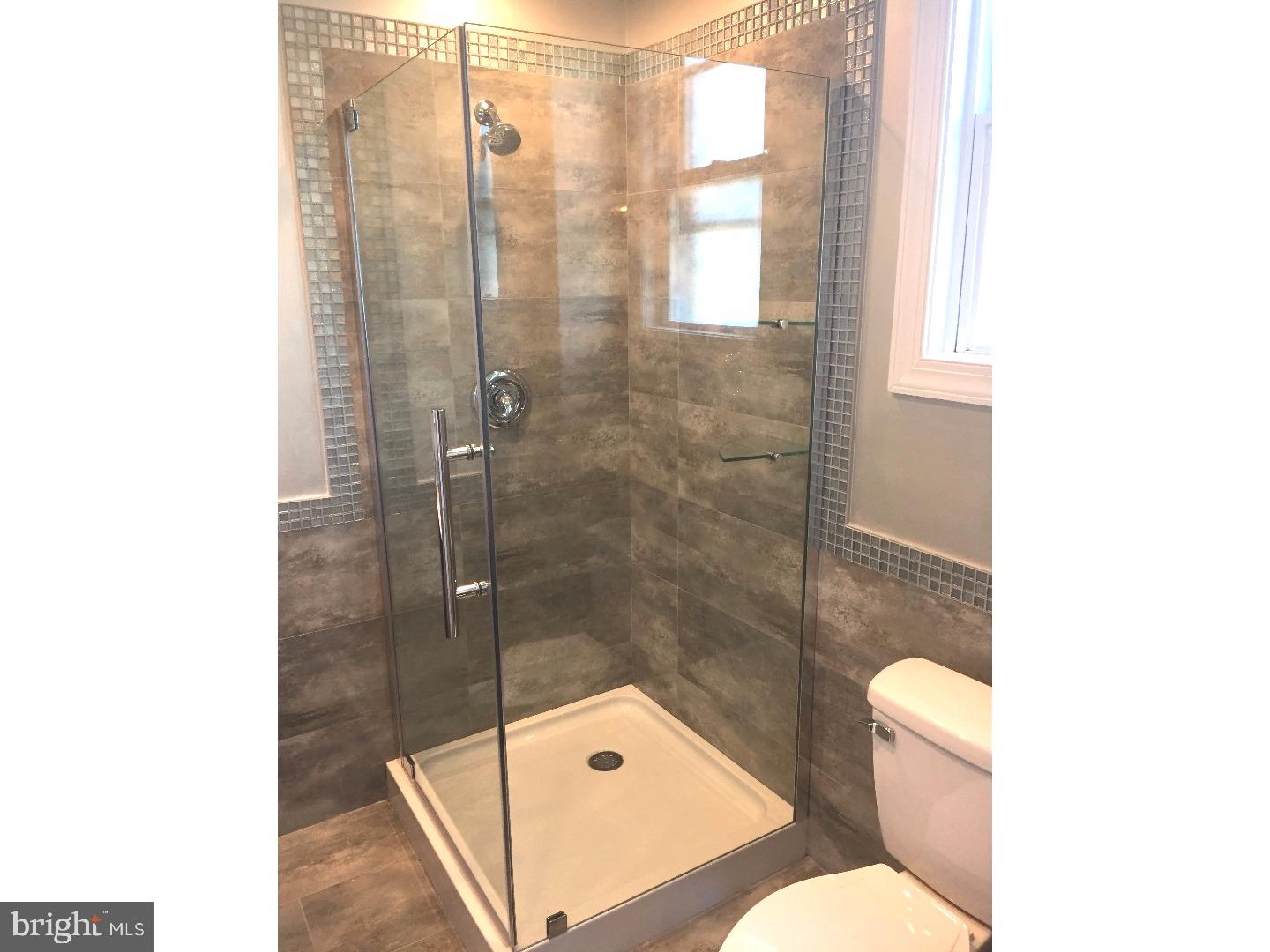 9951 Verree Road Philadelphia, PA 19115 - Photo 10 of 25 Master Bathroom