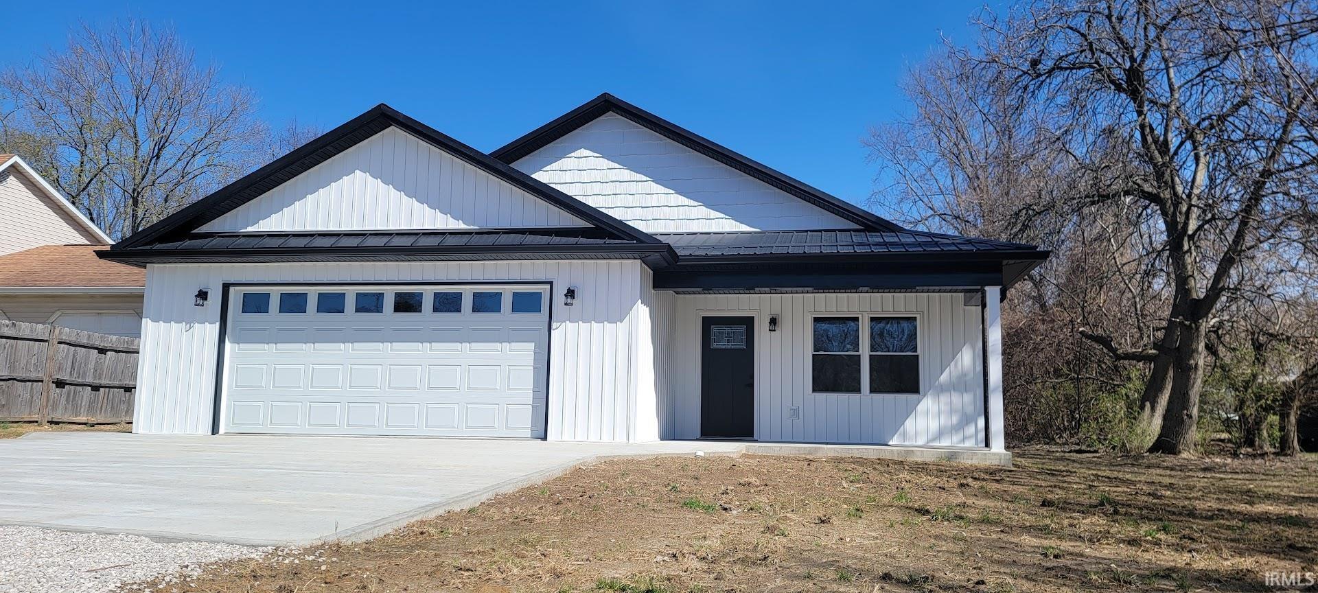 912 Biddinger Lane Washington, IN 47501 - Photo 2 of 24