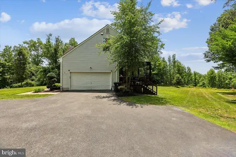 $819,990 | 2715 Pumpkin Street, Clinton, MD 20735