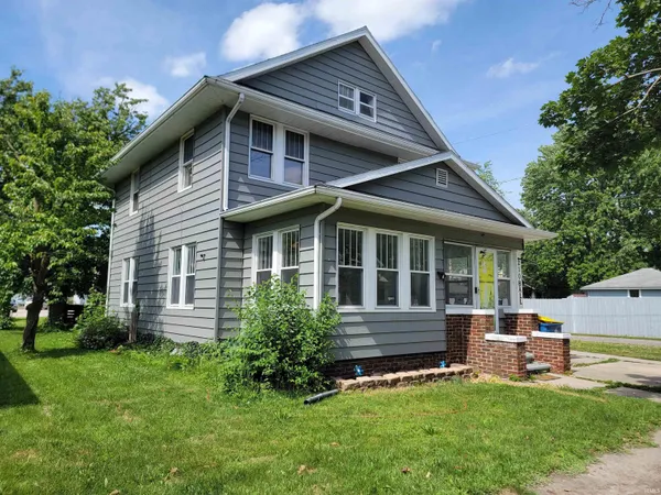 $189,900 | 210 West 19th Street, Auburn, IN 46706