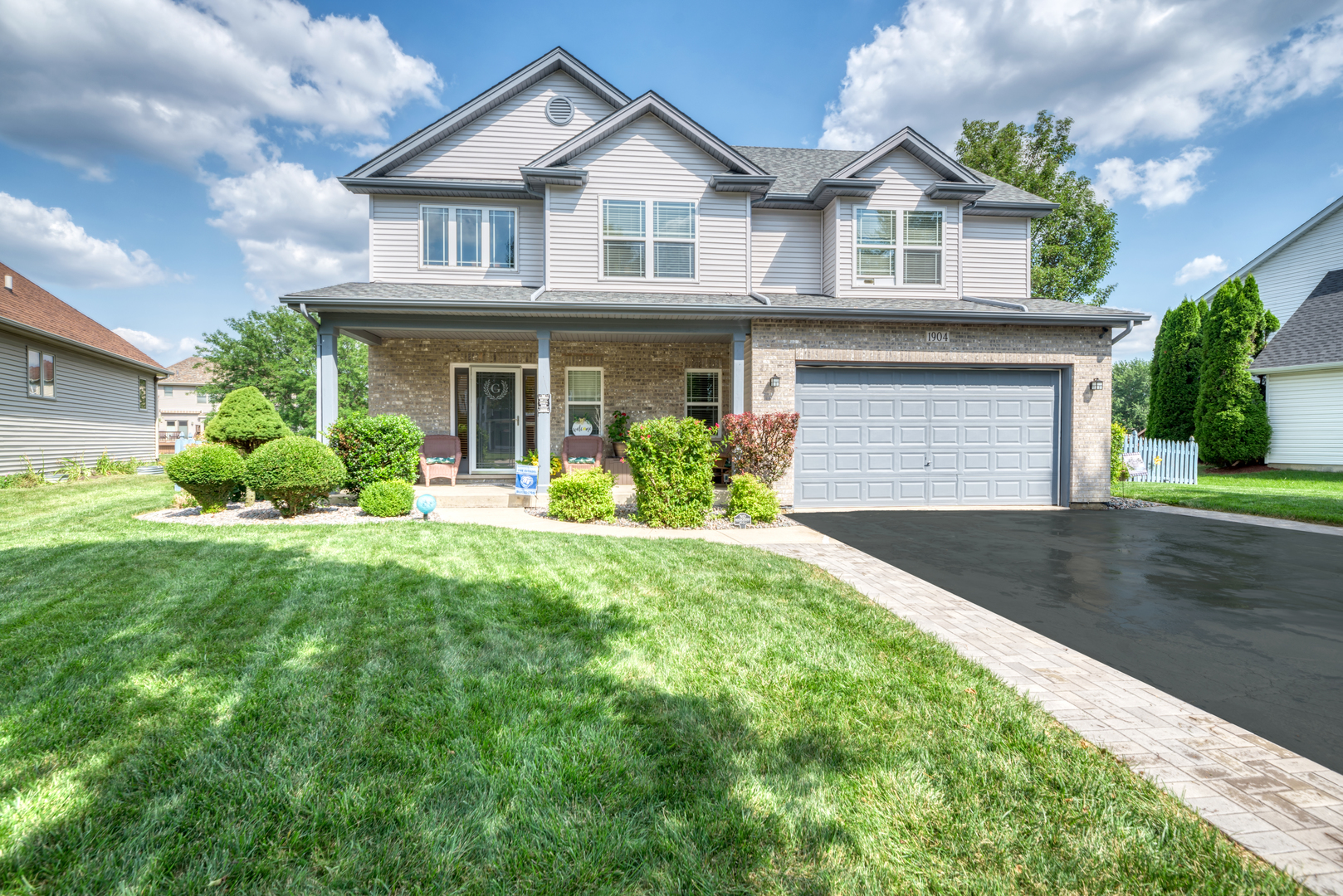 1904 Chestnut Hill Road Plainfield, IL 60586 - Photo 1 of 38 Gallery Image 1