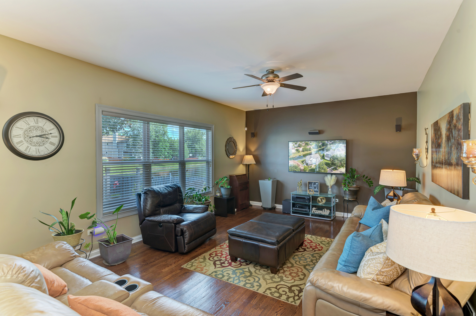 1904 Chestnut Hill Road Plainfield, IL 60586 - Photo 13 of 38 Gallery Image 13