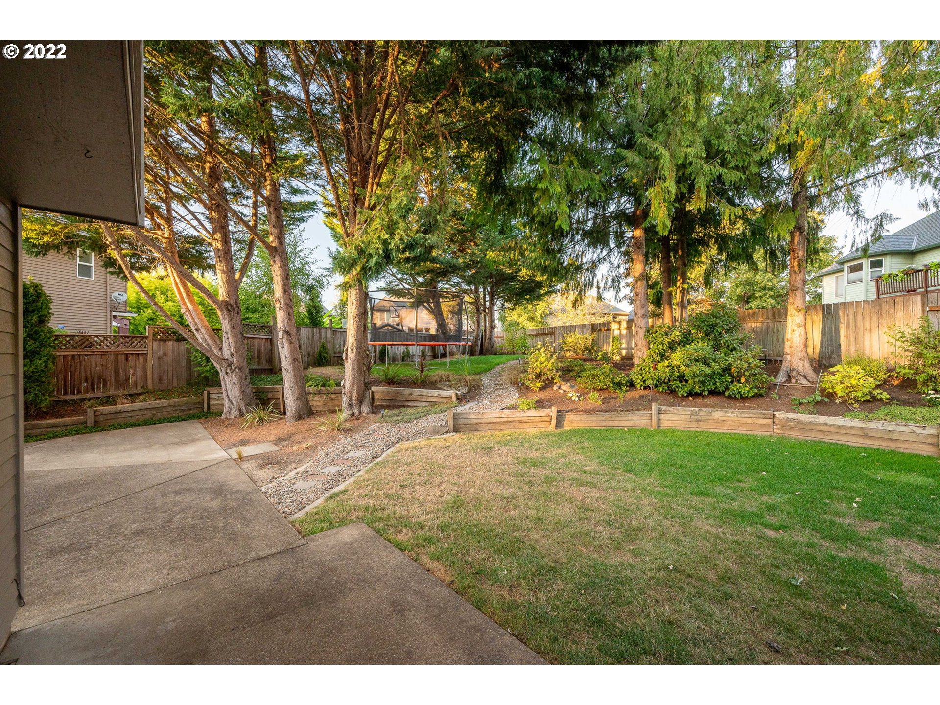 28509 Southwest Cascade Loop Wilsonville, OR 97070 - Photo 4 of 32 Gallery Image 4