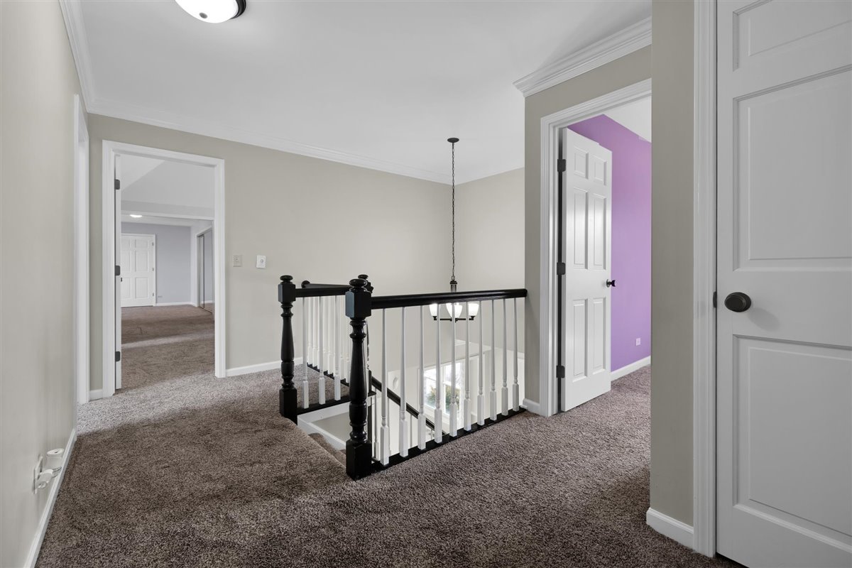 607 Cottage Road Batavia, IL 60510 - Photo 13 of 36 a view of a hallway with entryway