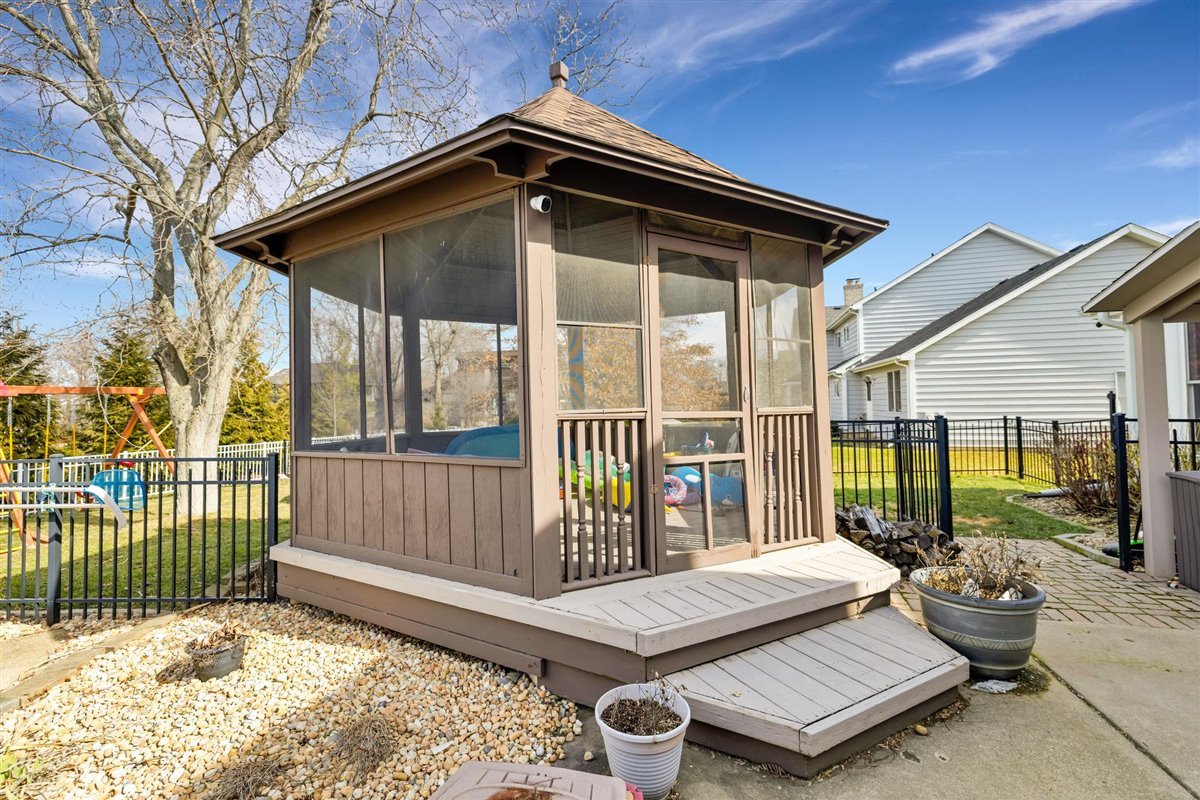 607 Cottage Road Batavia, IL 60510 - Photo 33 of 36