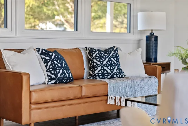 $326,500 | 20109 College Park Avenue, Petersburg, VA 23803