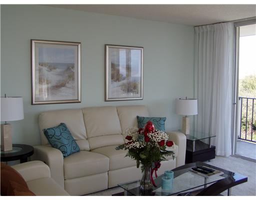 2121 North Ocean Boulevard, Unit 702W Boca Raton, FL 33431 - Photo 2 of 13 Additional Photo