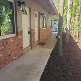 a view of an entryway of the house