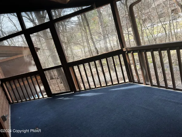 $1,700 | 509 Wales Court, Bushkill, PA 18324