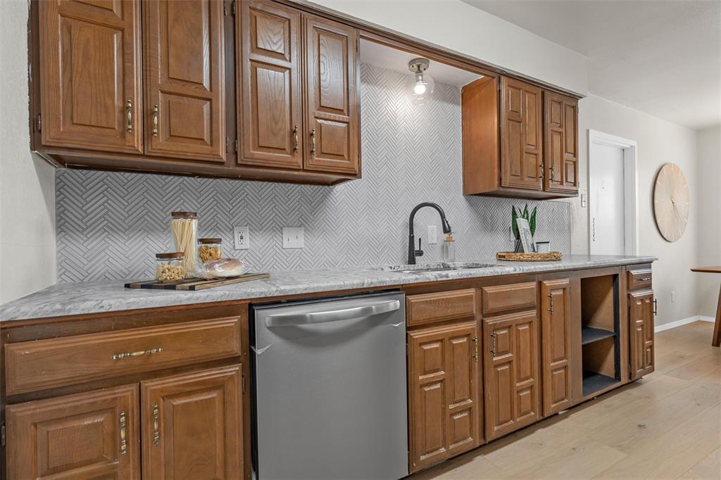 2314 Melissa Drive Waco, TX 76708 - Photo 13 of 26