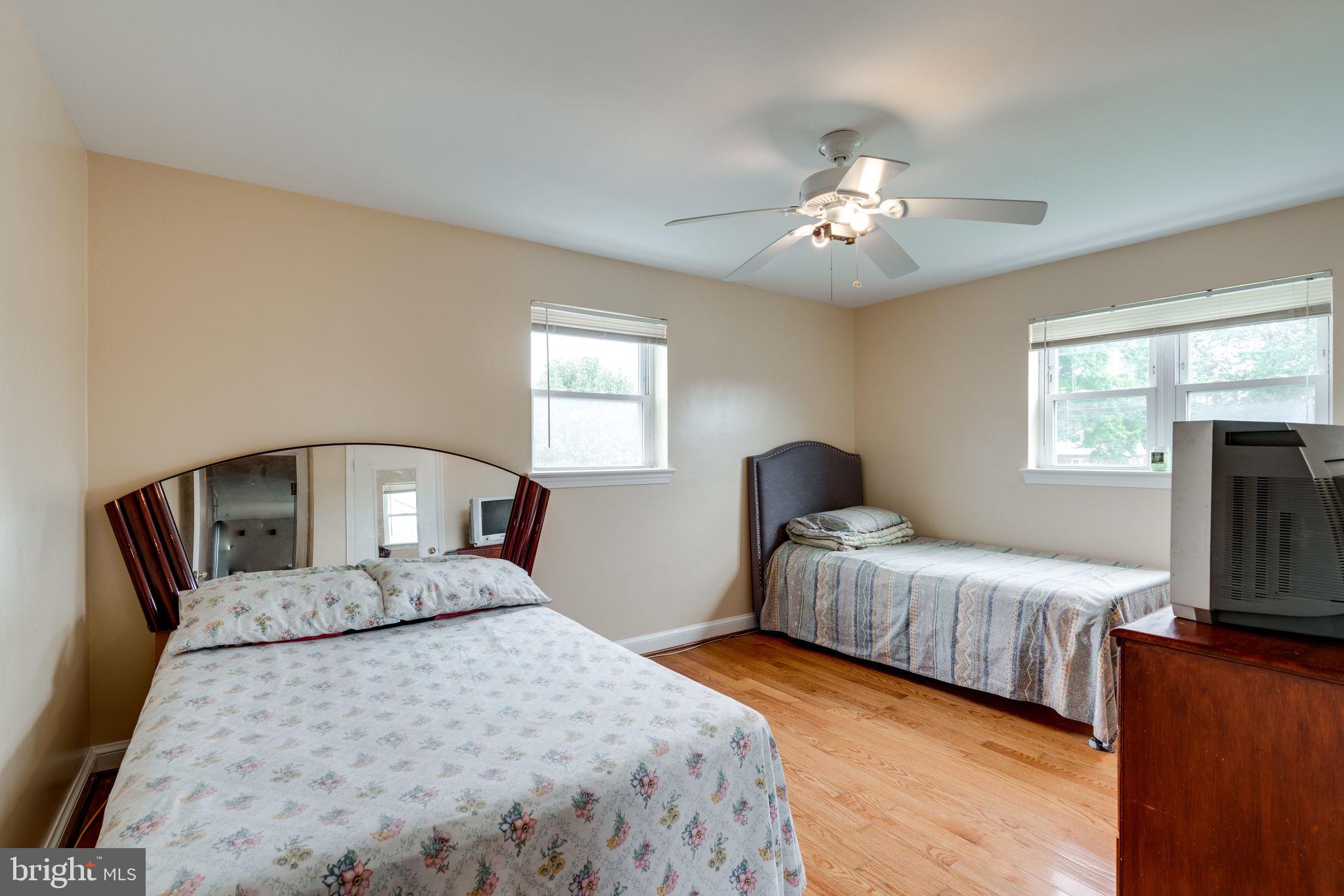 6018 Grayson Street Springfield, VA 22150 - Photo 16 of 43 Gallery Image 16