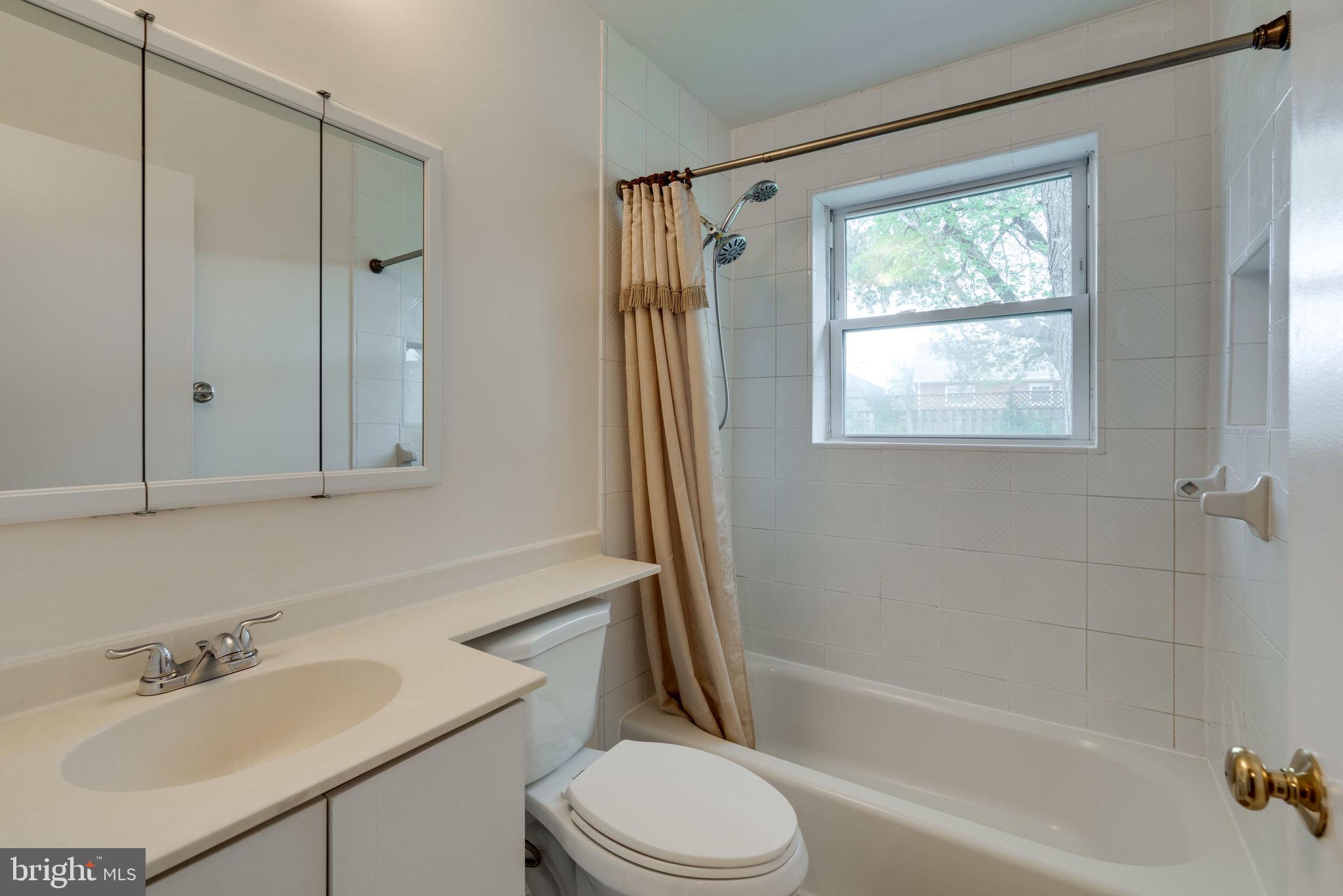6018 Grayson Street Springfield, VA 22150 - Photo 21 of 43 Gallery Image 21