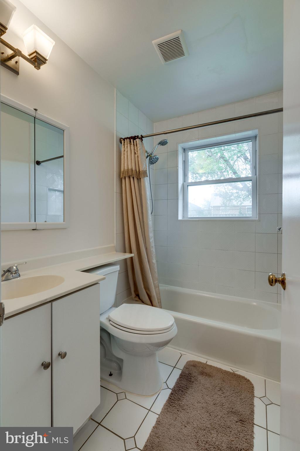 6018 Grayson Street Springfield, VA 22150 - Photo 22 of 43 Gallery Image 22
